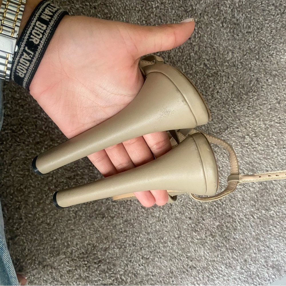 Used heels - Picture 4 of 10